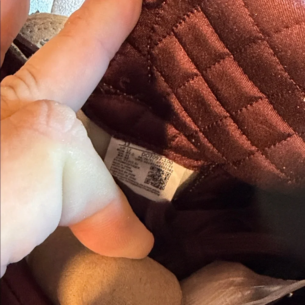 Jordan 1 Retro High A Ma Maniere - Picture 2 of 4